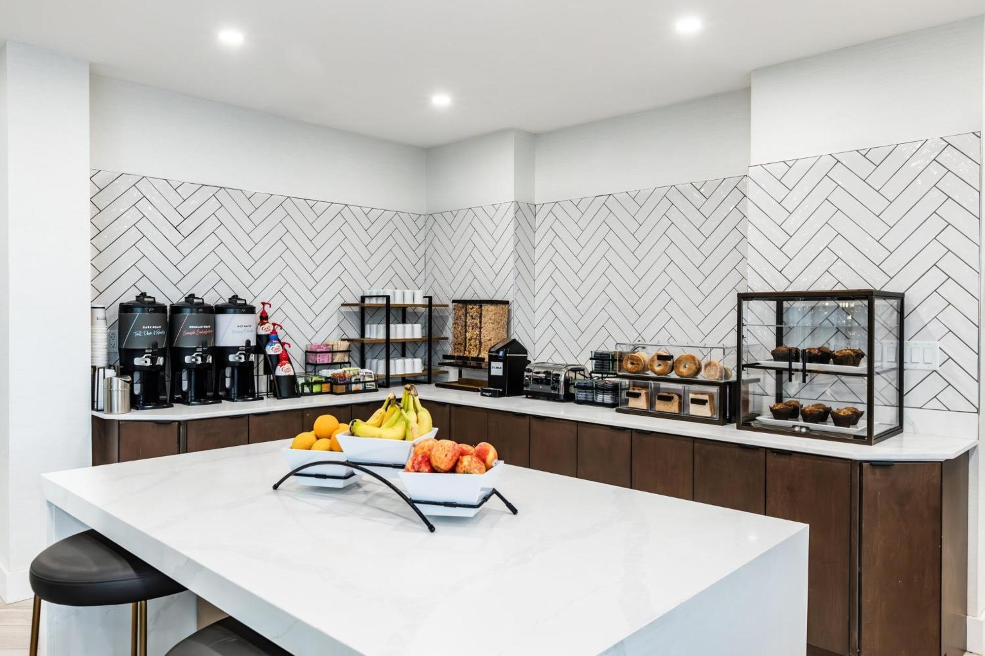 Staybridge Suites - Dawson Creek By Ihg Extérieur photo