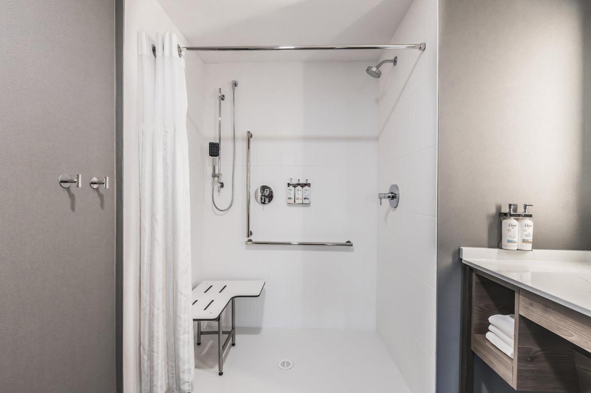 Staybridge Suites - Dawson Creek By Ihg Extérieur photo